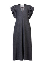 画像をギャラリービューアに読み込む, Volume Sleeve Maxi Dress | Stone