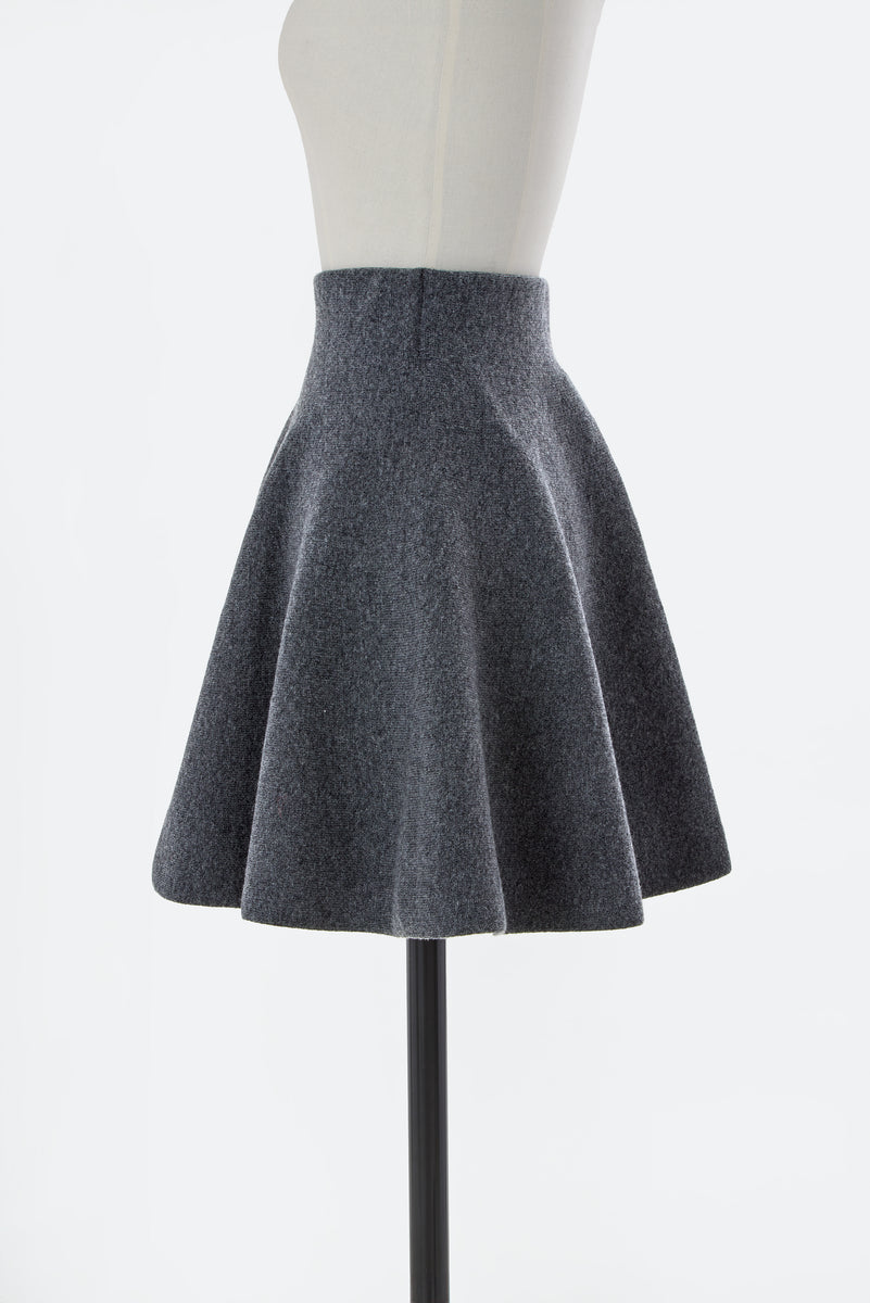 Wool Cashmere Flare Mini Skirt | Charcoal Grey – MYLAN ONLINE SHOP