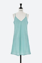 画像をギャラリービューアに読み込む, Open-Back Draped Sleeveless Dress | Dessert