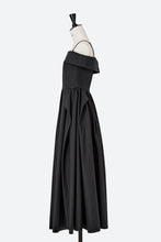 画像をギャラリービューアに読み込む, Off-Shoulder Cotton Pleated & Gathered Dress | Stone