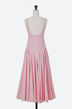 画像をギャラリービューアに読み込む, Paneled Pleated Linen Flared Dress | Shell White