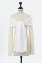 画像をギャラリービューアに読み込む, Cashmere Knit with Silk Ribbon | Shell White