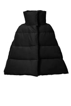 画像をギャラリービューアに読み込む, Poncho Down Coat | Stone