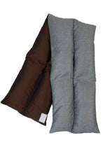 画像をギャラリービューアに読み込む, 2 Way Reversible Down Stole | Stone / Umber