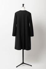 Load image into Gallery viewer, V Neck Wool Coat | Noir