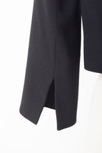 Load image into Gallery viewer, Collorless Short Jacket | Class Blue