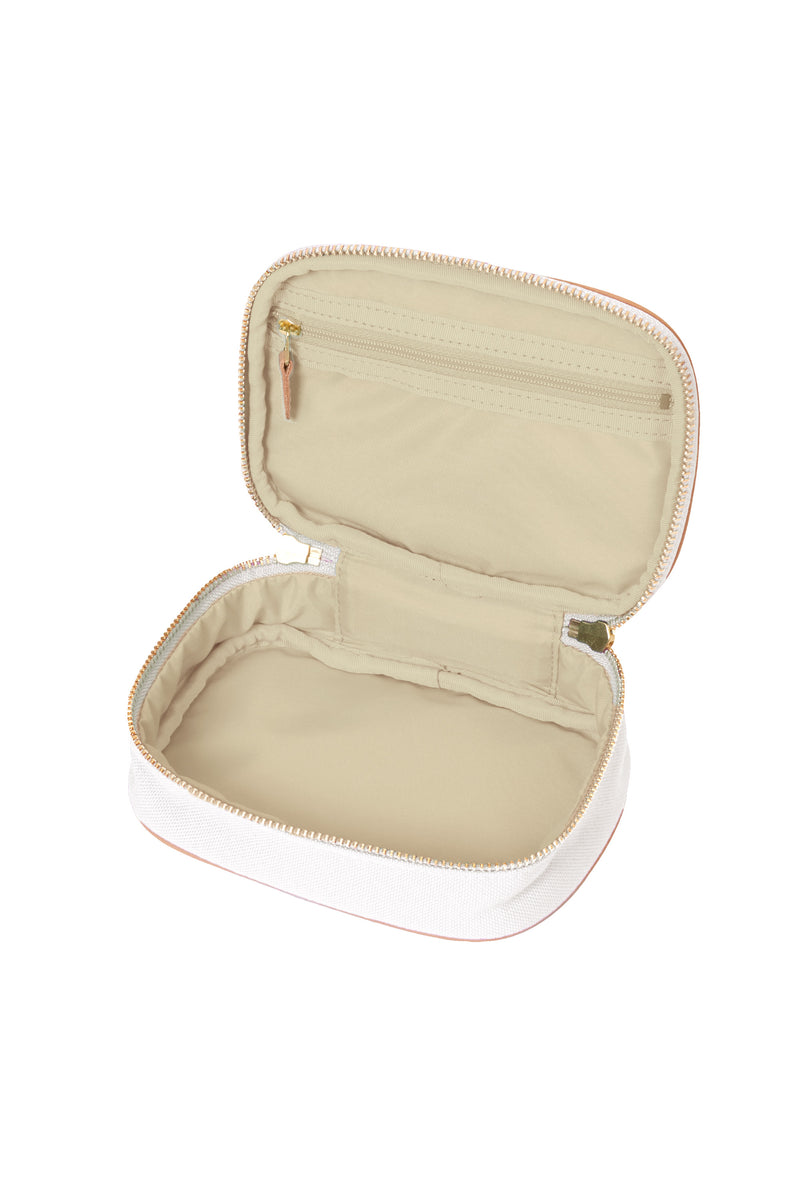 Travel Square Pouch - Small | Off White – MYLAN ONLINE SHOP