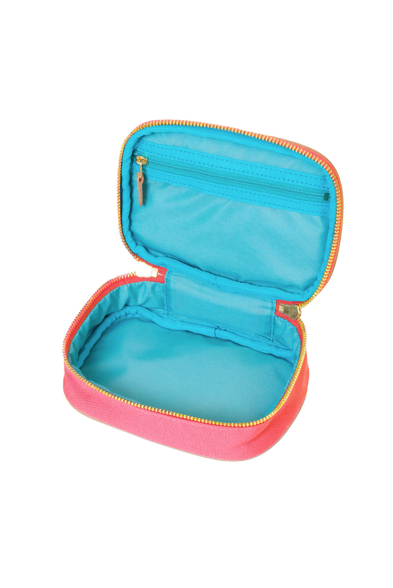 Travel Square Pouch - Small | Coral Pink – MYLAN ONLINE SHOP