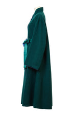 画像をギャラリービューアに読み込む, Recycle Cashmere Volume Oversized Coat | Forest Blue