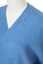 画像をギャラリービューアに読み込む, Recycle Cashmere Belted Gown Coat | Forest Blue