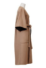 画像をギャラリービューアに読み込む, Cashmere Belted Gown Coat | Noir/Sahara