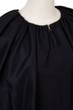 画像をギャラリービューアに読み込む, Gather Round Poncho Jacket | Midnight Blue