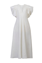 画像をギャラリービューアに読み込む, Volume Sleeve Maxi Dress | Shell White

