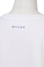 画像をギャラリービューアに読み込む, A-Line T-Shirt | Shell White
