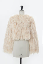 画像をギャラリービューアに読み込む, Long Fur Knit Short Cardigan | Stone
