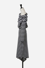 画像をギャラリービューアに読み込む, Asymmetric Striped Long Dress | Stone
