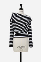 画像をギャラリービューアに読み込む, Asymmetric Off-Shoulder Striped Top | Stone
