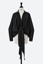 画像をギャラリービューアに読み込む, Tie-Front Shirt | Stone
