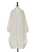 画像をギャラリービューアに読み込む, Crinkle Tunic Dress | Shell White
