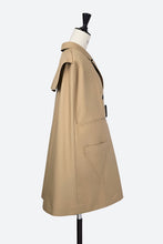画像をギャラリービューアに読み込む, Short Cape Trench Coat | Sahara
