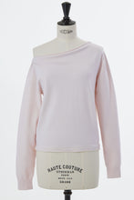 画像をギャラリービューアに読み込む, Wool Cashmere Asymmetrical Off-Shoulder Knit | Shell White
