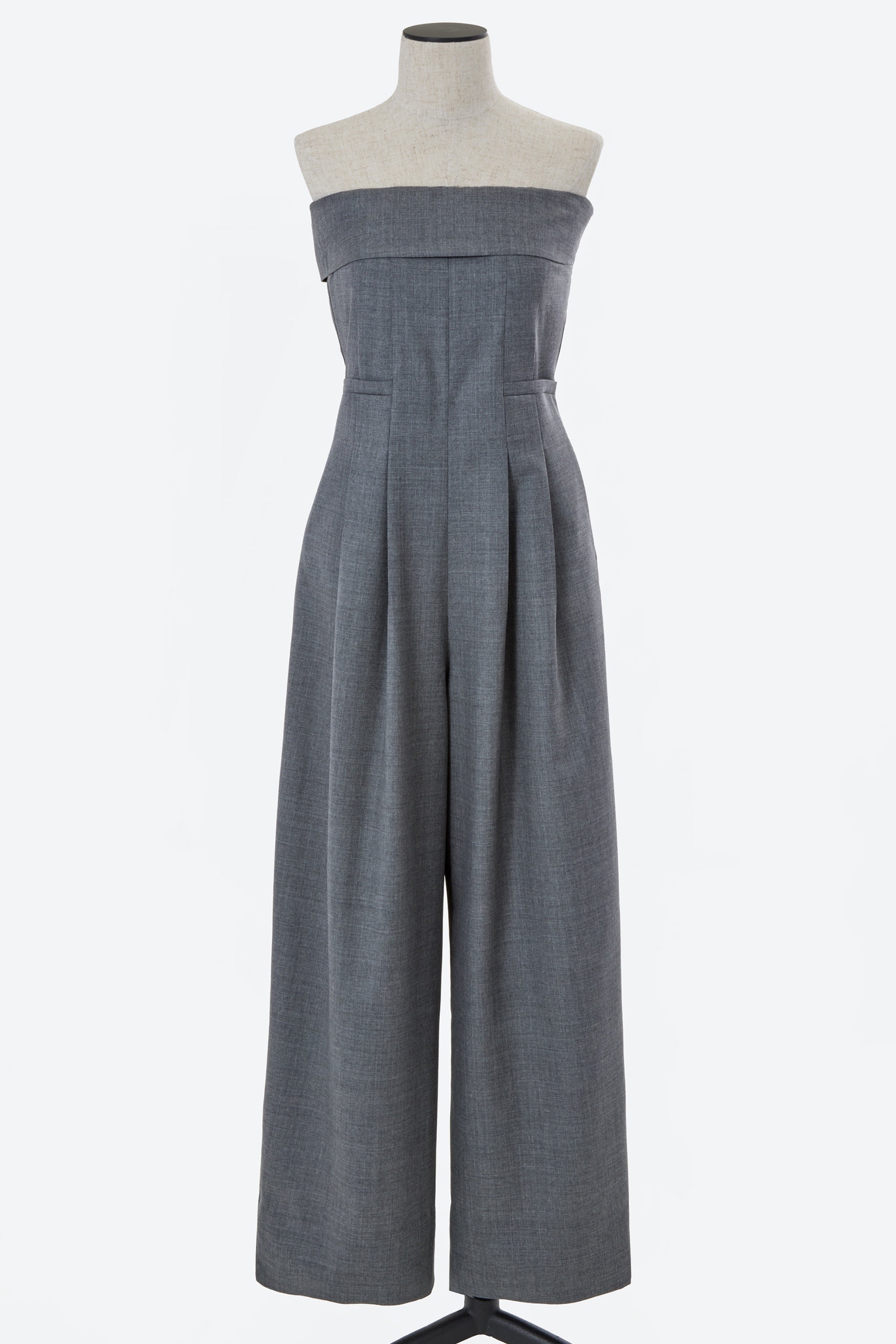 Bear Top Two-Tuck Jumpsuit | Charcoal Grey – MYLAN ONLINE SHOP