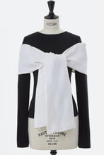 画像をギャラリービューアに読み込む, Cashmere Knit with Silk Ribbon | Stone × Shell White
