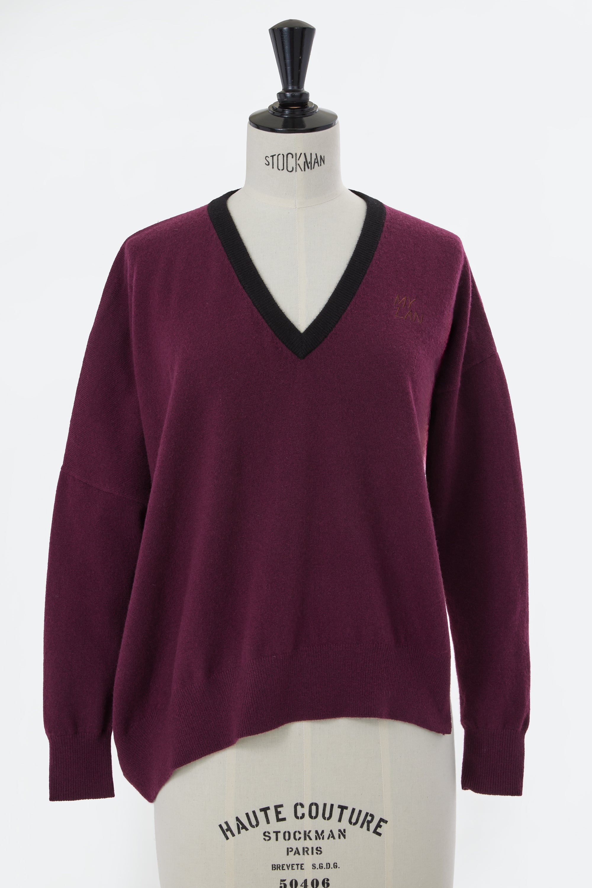 Cashmere V-Neck Asymmetrical Knit with MYLAN Logo | Red – MYLAN
