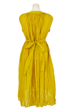 画像をギャラリービューアに読み込む, Crinkle One Piece | Fuchsia Pink
