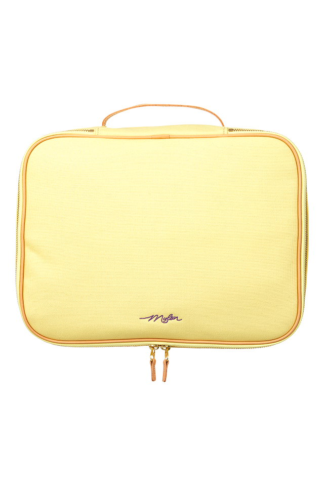 Travel Square Pouch - Large | Off White – MYLAN ONLINE SHOP Travel Square Pouch - Large | Off White – MYLAN ONLINE SHOP