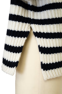 Cashmere High Neck Border Knit Top | Pearl / Indigo