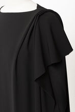 画像をギャラリービューアに読み込む, Asymmetry Sleeve Dress | Noir
